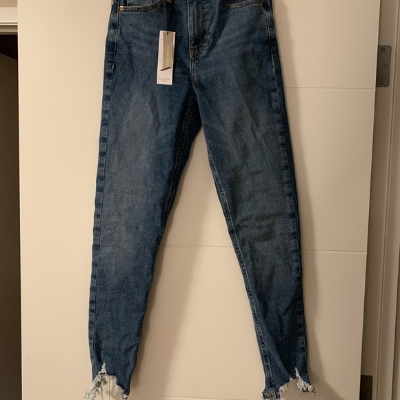 Topshop Jamie Ripped High Waisted Skinny Jeans - Picture 5 of 9